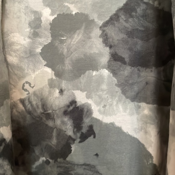 Lululemon Grey Jacket - Picture 4 of 5